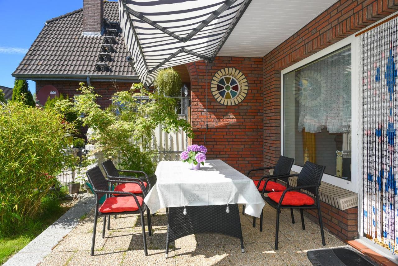 Haus Sonne & Meer Esens Esterno foto